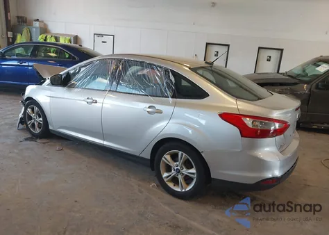 2014 Ford Focus Se z USA, uszkodzony, nr VIN 1FADP3F20EL429254